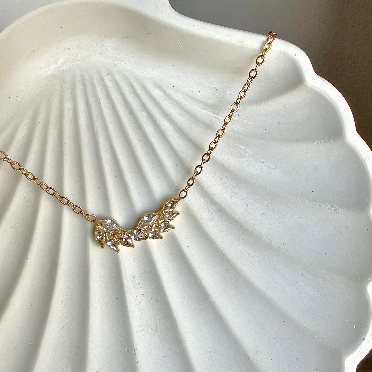 Daphne Necklace