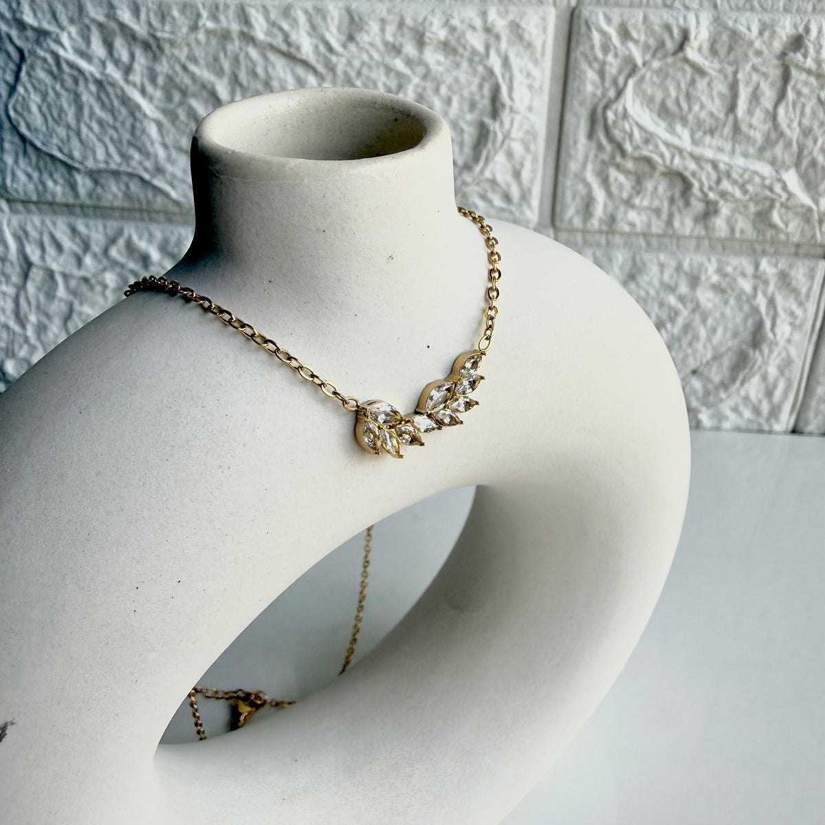 Daphne Necklace