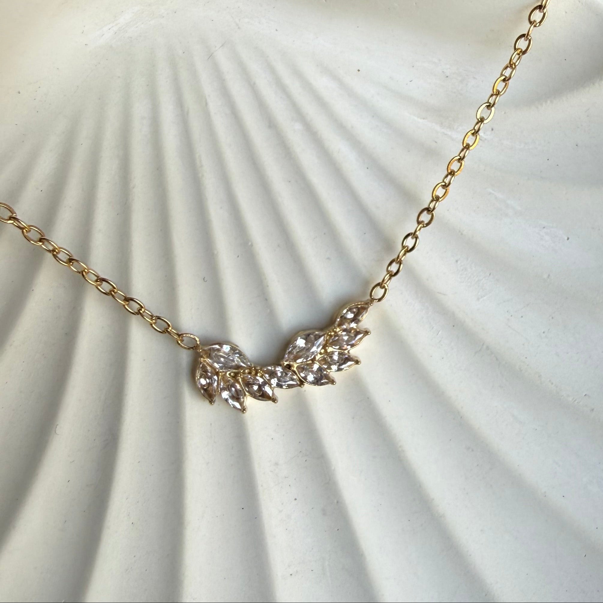 Daphne Necklace