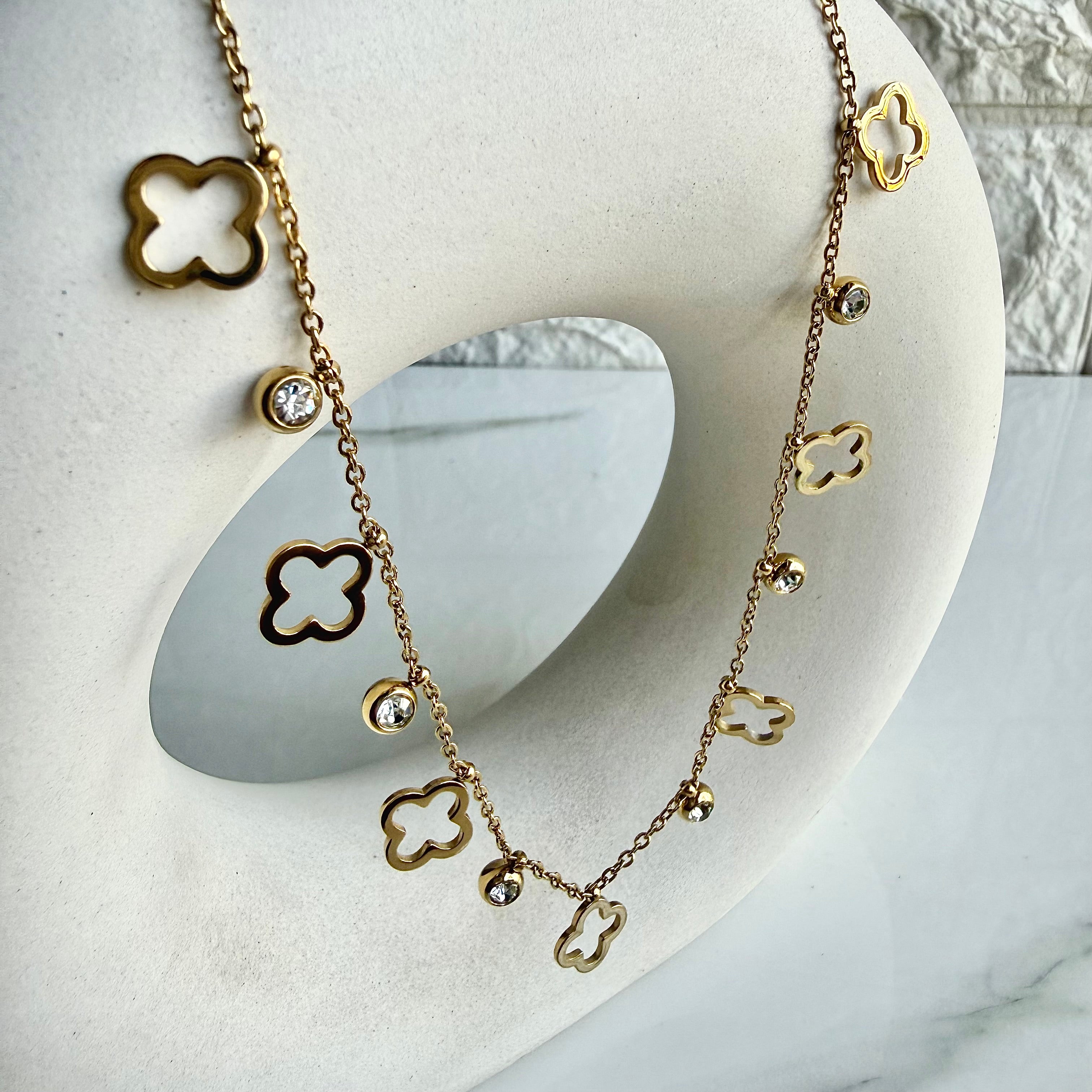 Clover Necklace